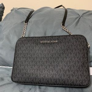 Michael Kors crossbody purse